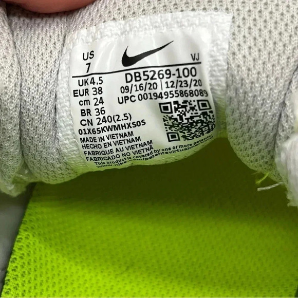 Nike Air Max Viva Womens Size 7 White Athletic Running Shoe Sneakers DB5269-100 - Picture 11 of 11